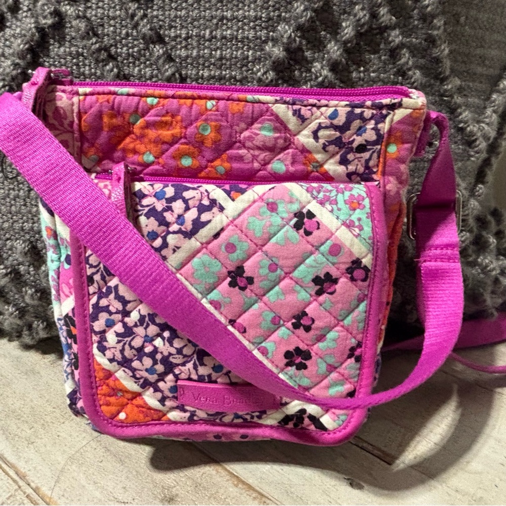 ❤️Vera Bradley Modern Medley Hipster/Crossbody